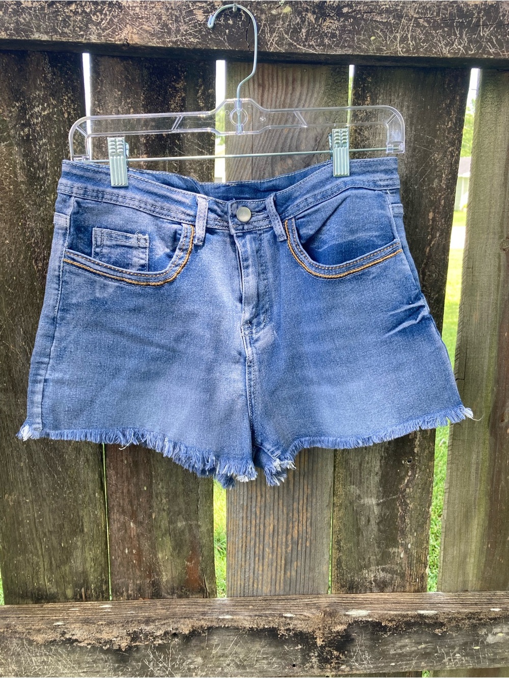 High-Rise Frayed Hem Denim Shorts - Blue